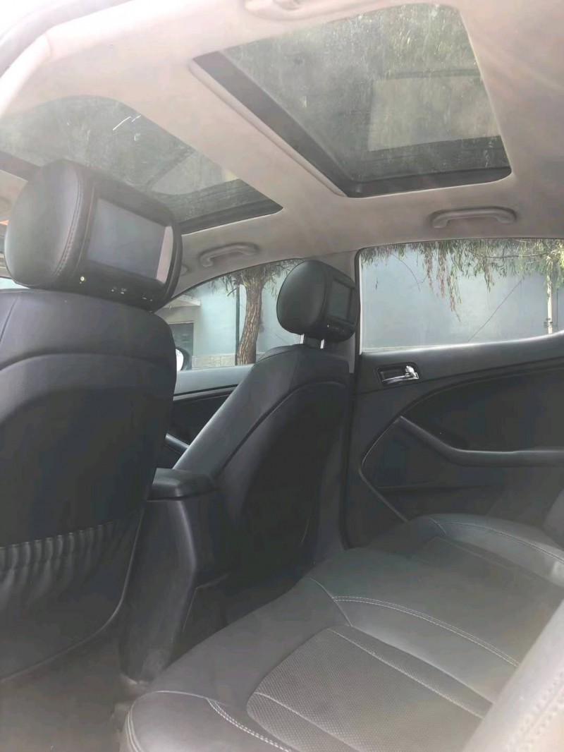 保定12年起亚K56