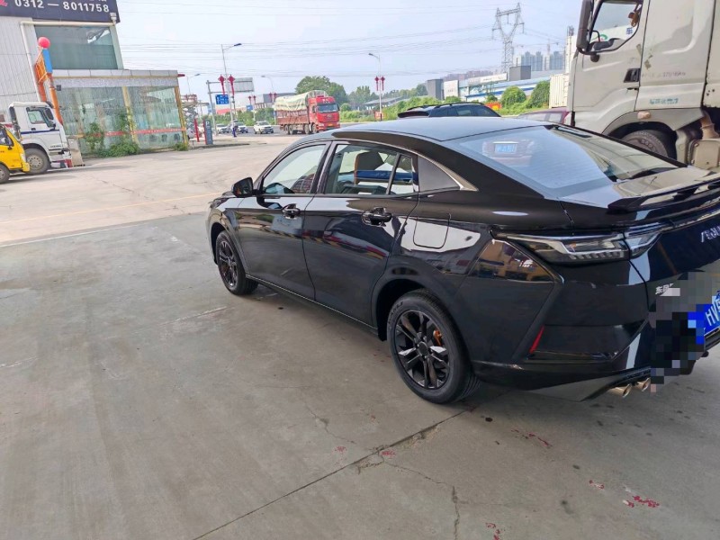 保定23年东风奕炫3