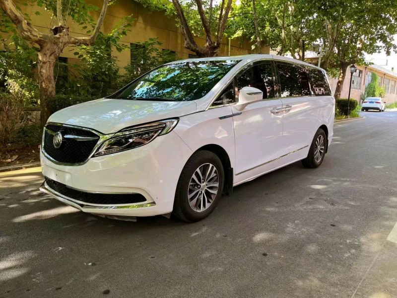 济南18年别克GL85