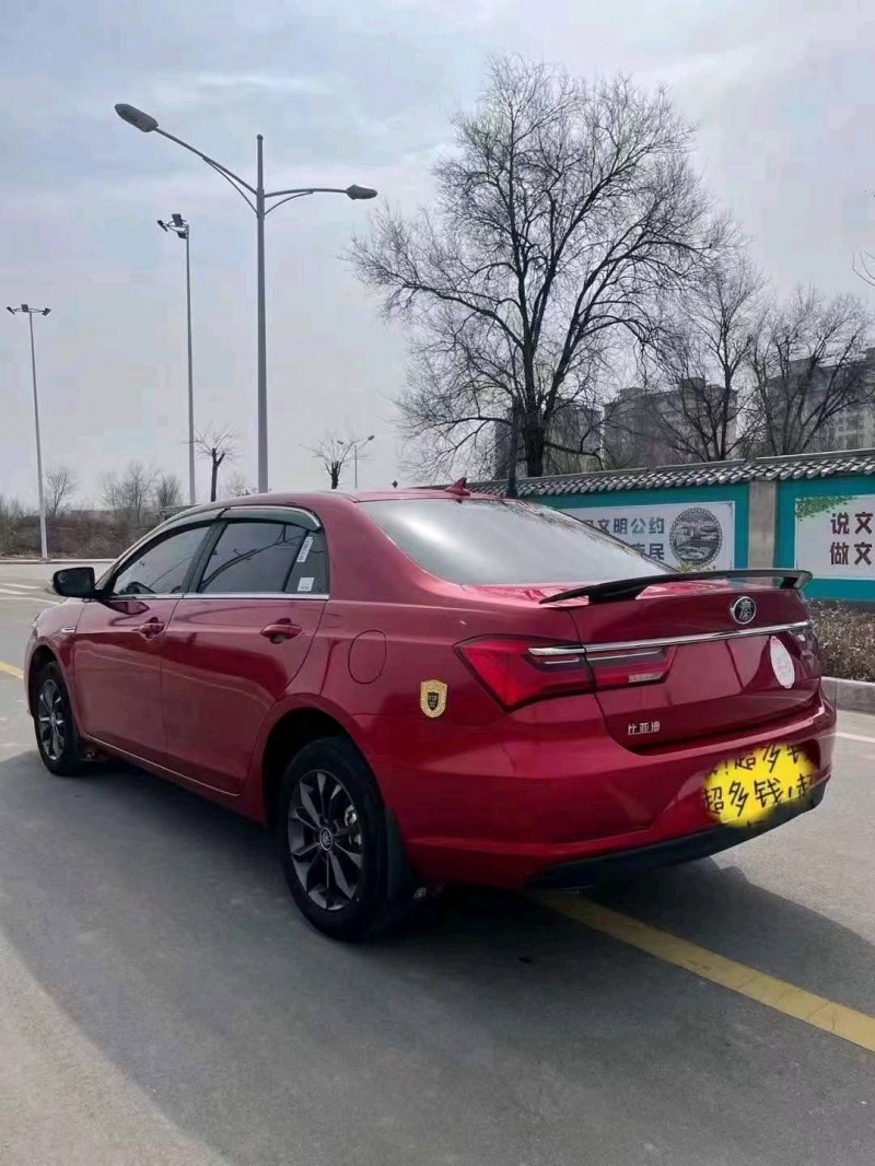 蘭州21年比亞迪秦7