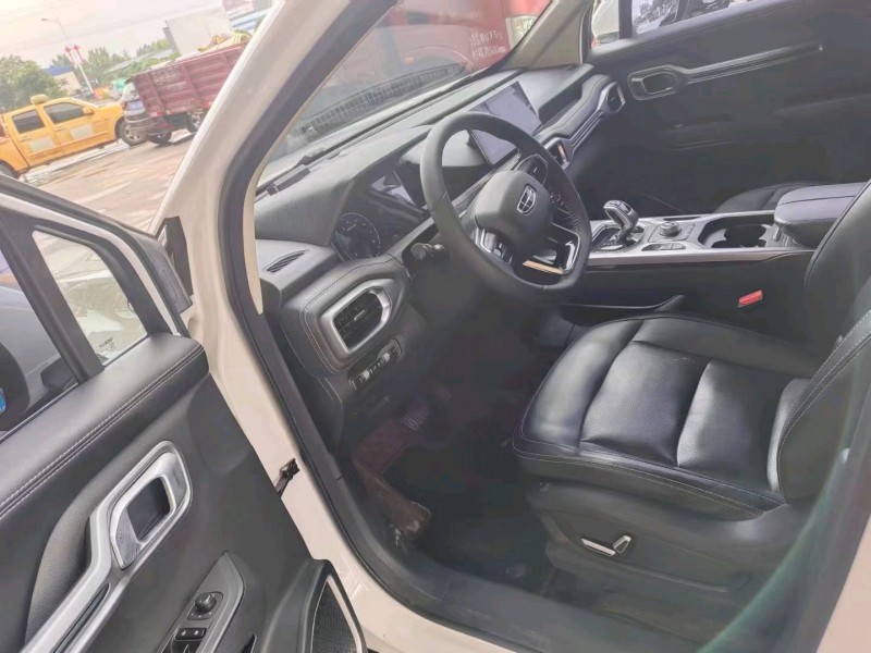 保定20年吉利豪越6