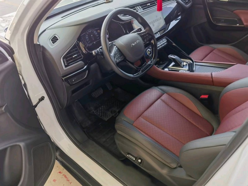 保定22年东风AX7pro5