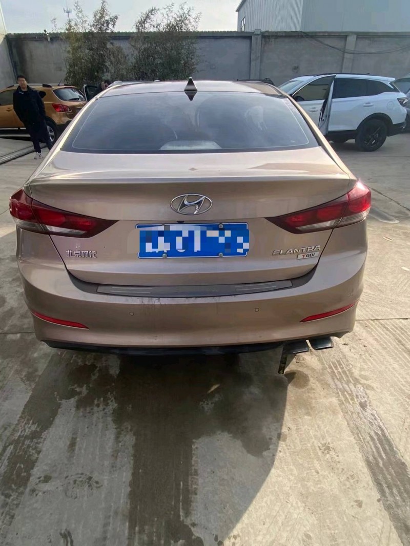 保定18年现代领动9