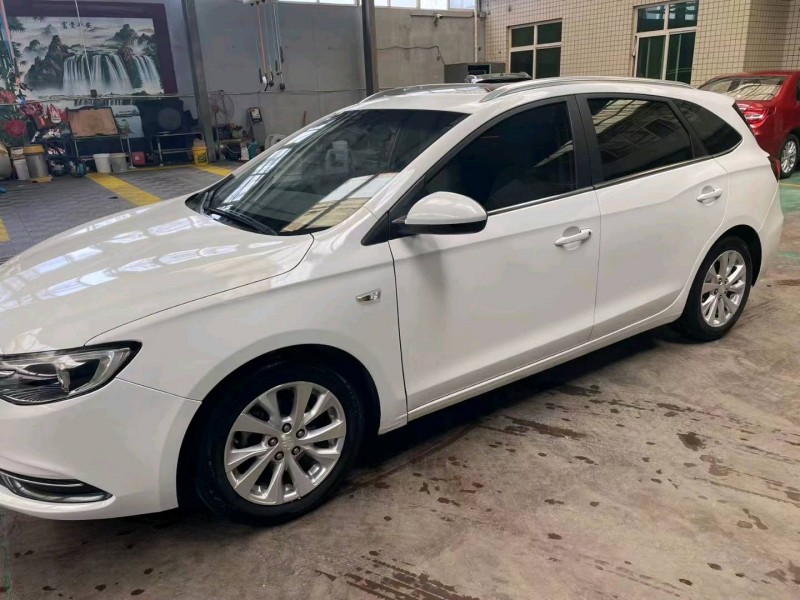 保定18年别克阅朗3