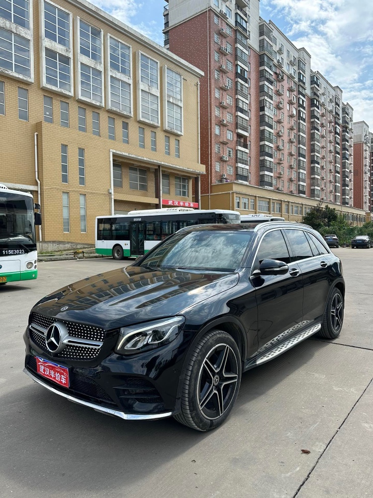 武汉19年奔驰GLC2