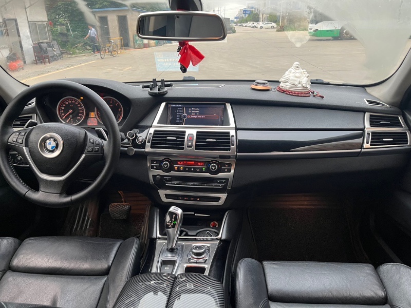 武汉12年宝马X65