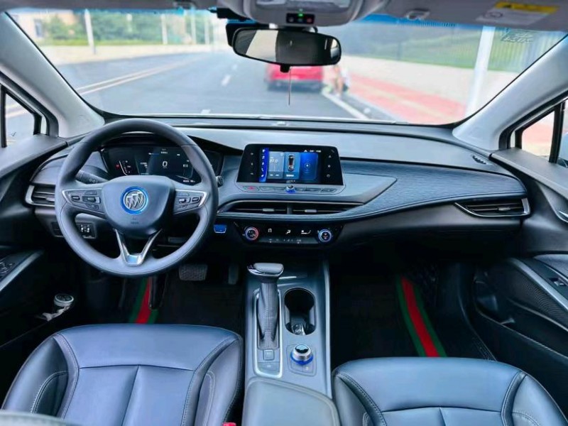 东莞22年别克微蓝4