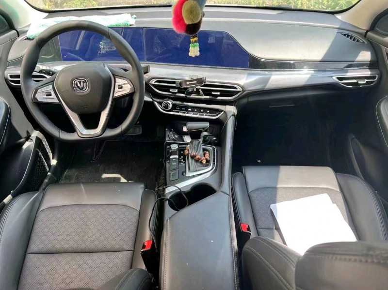 邵阳20年长安汽车逸动5