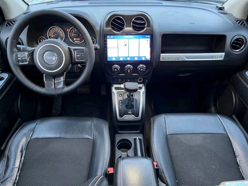 枣庄14年Jeep指南者8