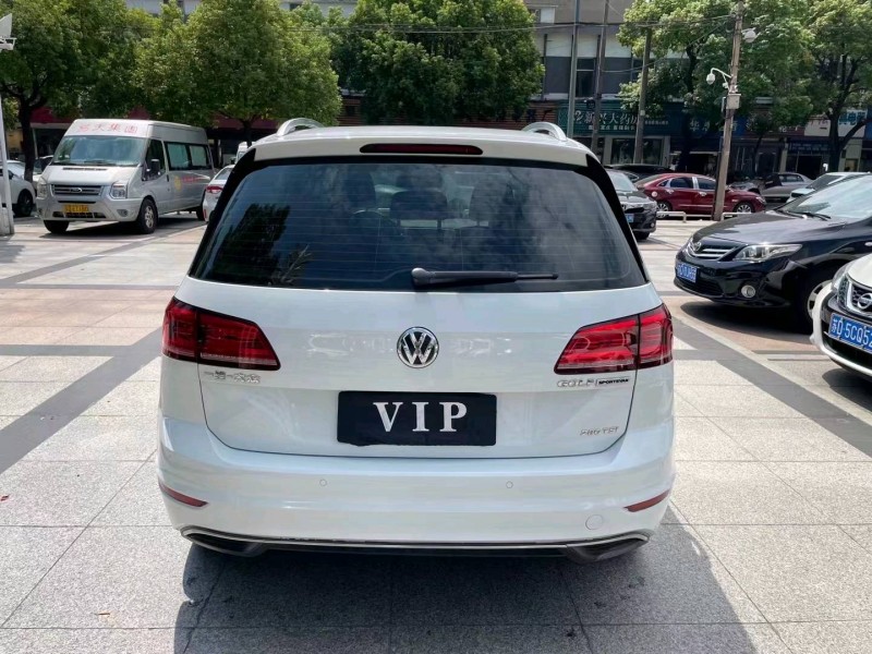 徐州19年大众高尔夫·嘉旅9