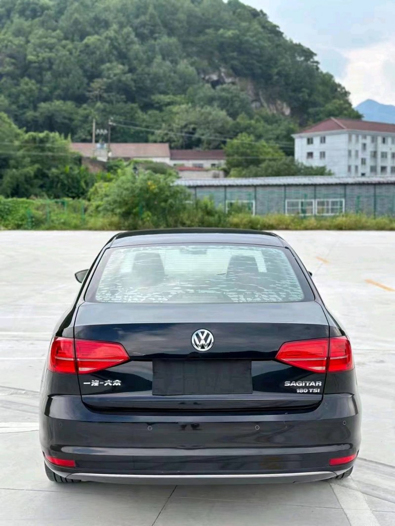 嘉兴17年大众速腾6