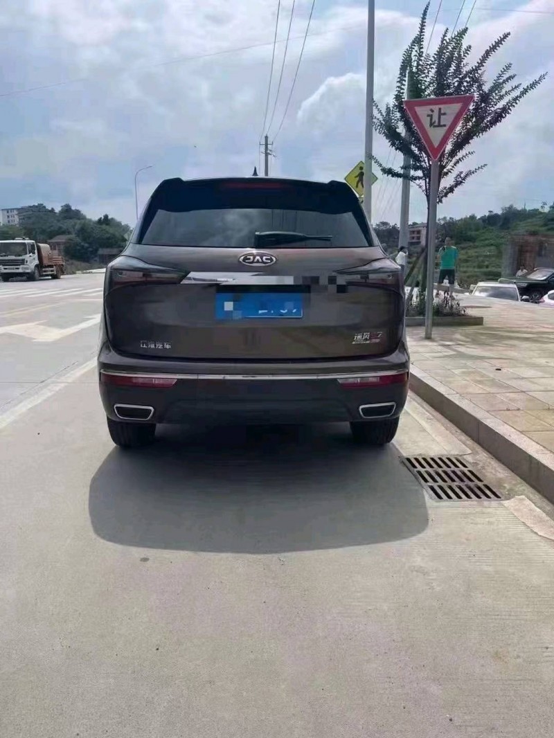 衡陽18年江淮瑞風M32