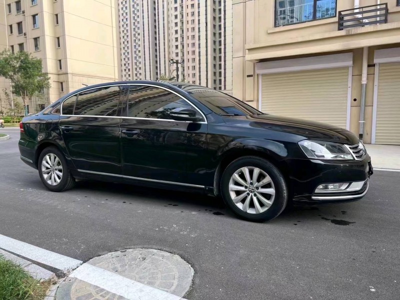 济南14年大众迈腾3