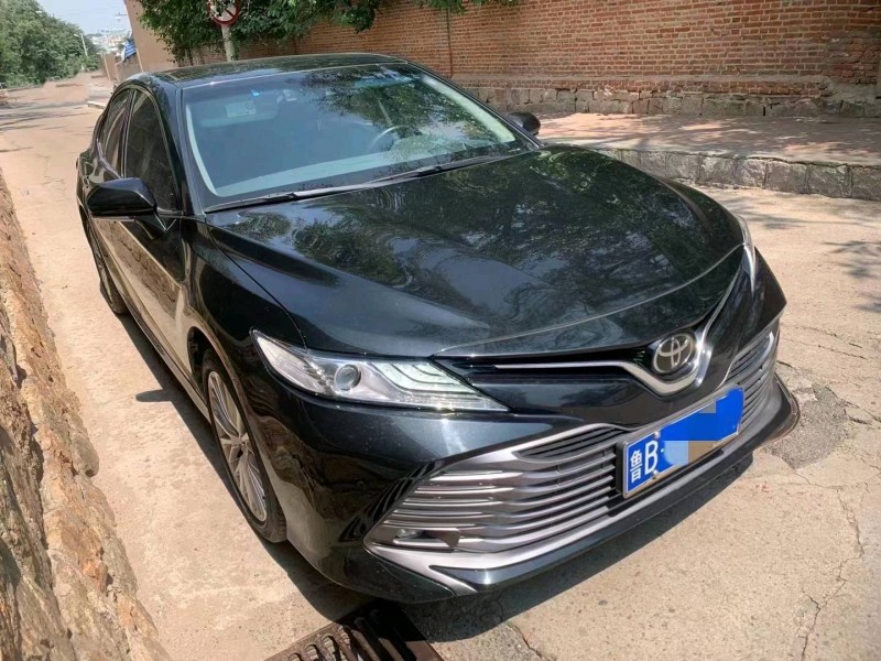 济南20年丰田凯美瑞3