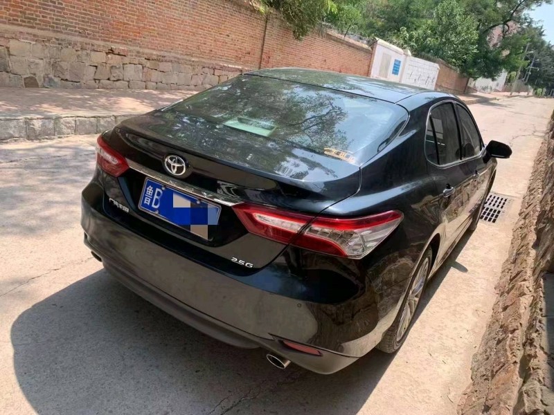 济南20年丰田凯美瑞8