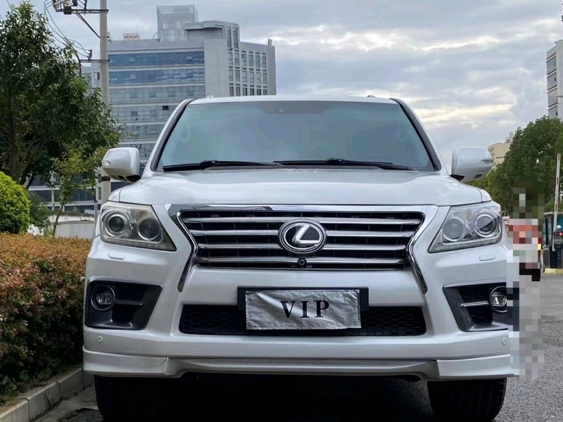 昆明12年雷克薩斯LX1