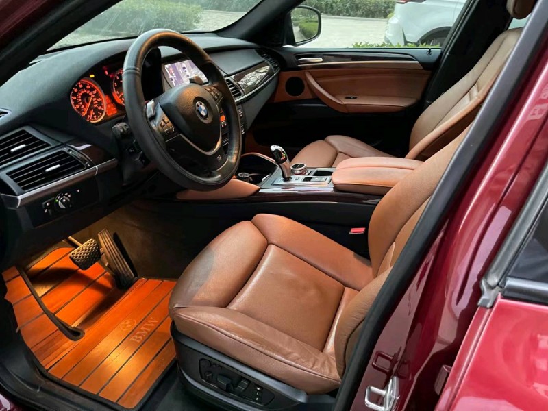 东营16年宝马X67