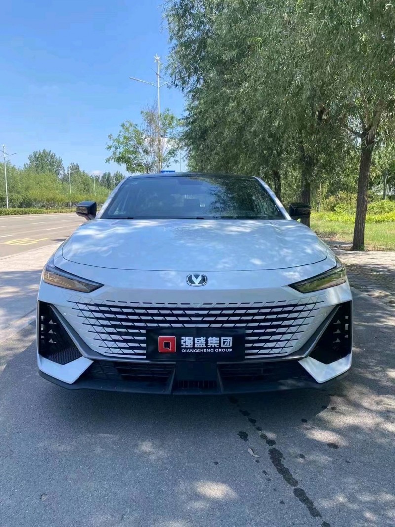 枣庄22年长安汽车UNI-V1