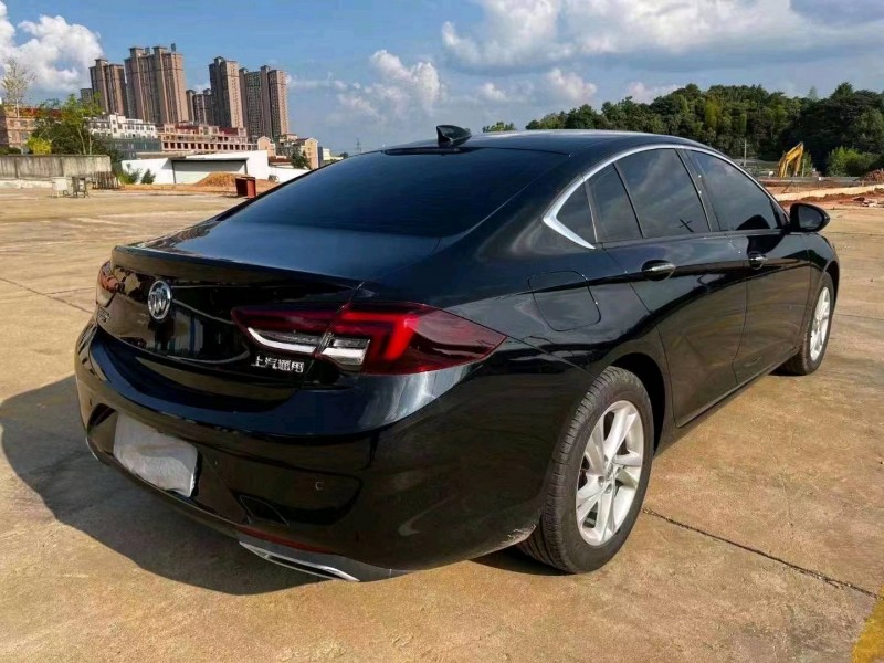 衡阳23年别克君威9