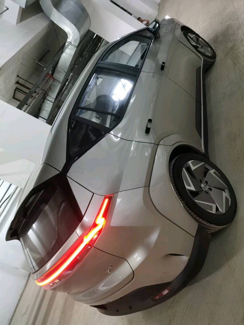 臨沂23年合創汽車Z038