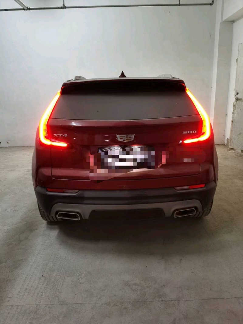 临沂21年凯迪拉克XT48