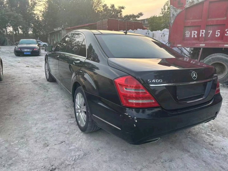 东营10年奔驰S5