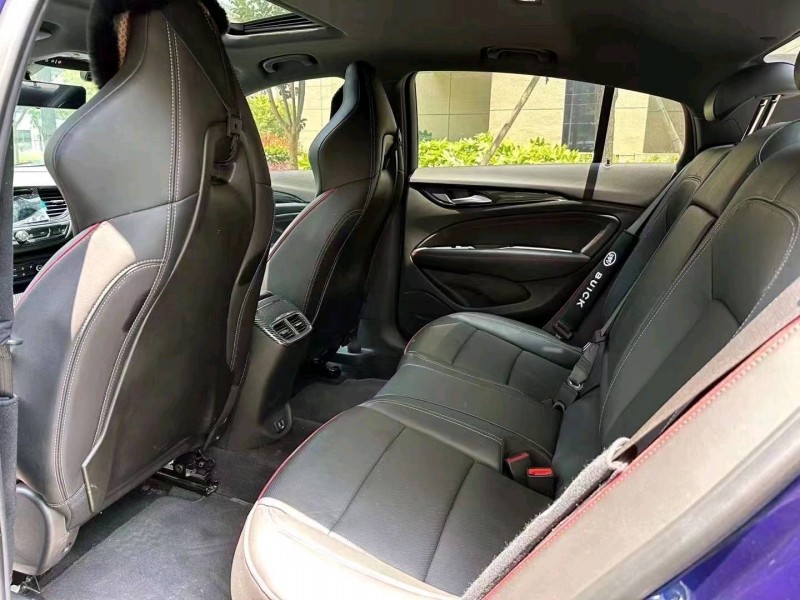 嘉兴21年别克君威6