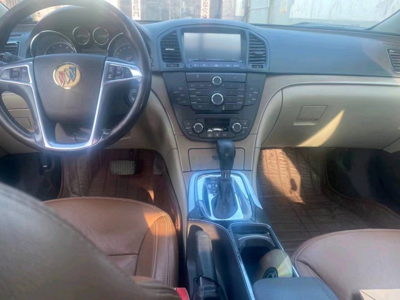 枣庄11年别克君威6