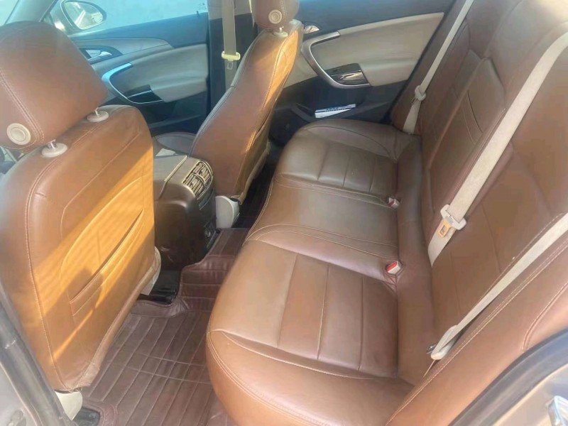 枣庄11年别克君威8