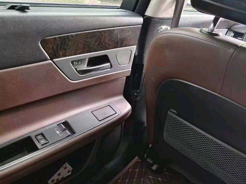 济南17年捷豹XFL7