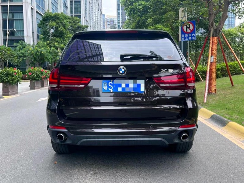 广州19年宝马X59