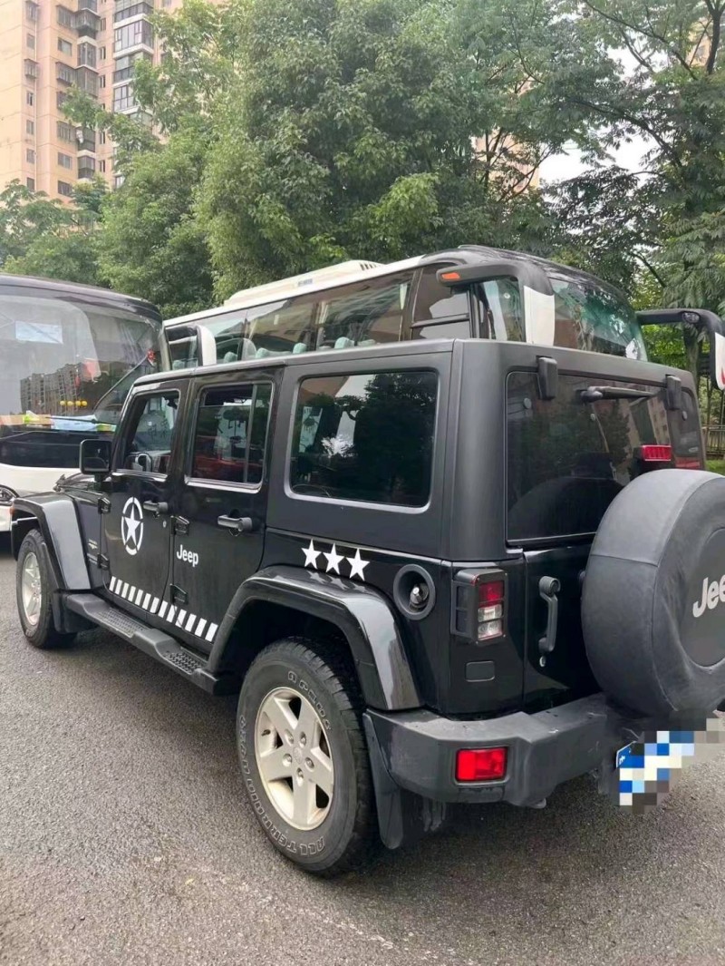 貴陽13年Jeep牧馬人3