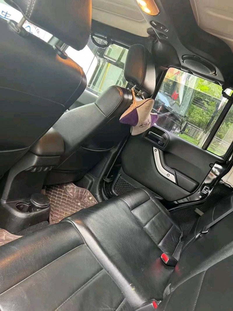 貴陽13年Jeep牧馬人5