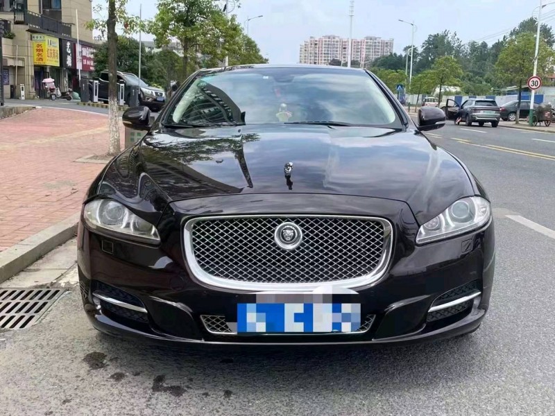 益阳13年捷豹XJL1