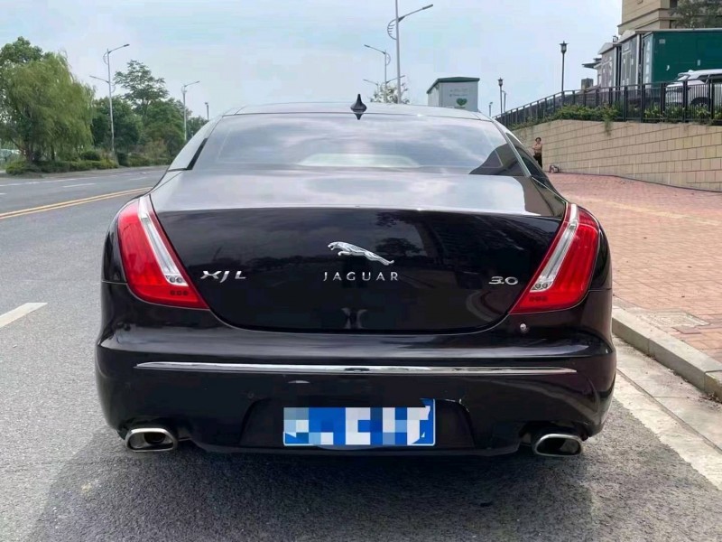 益阳13年捷豹XJL3