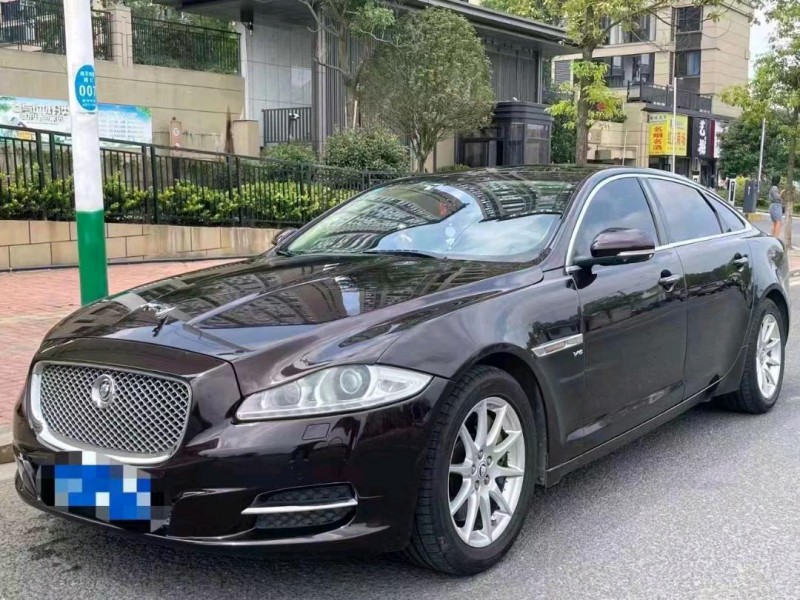 益阳13年捷豹XJL8