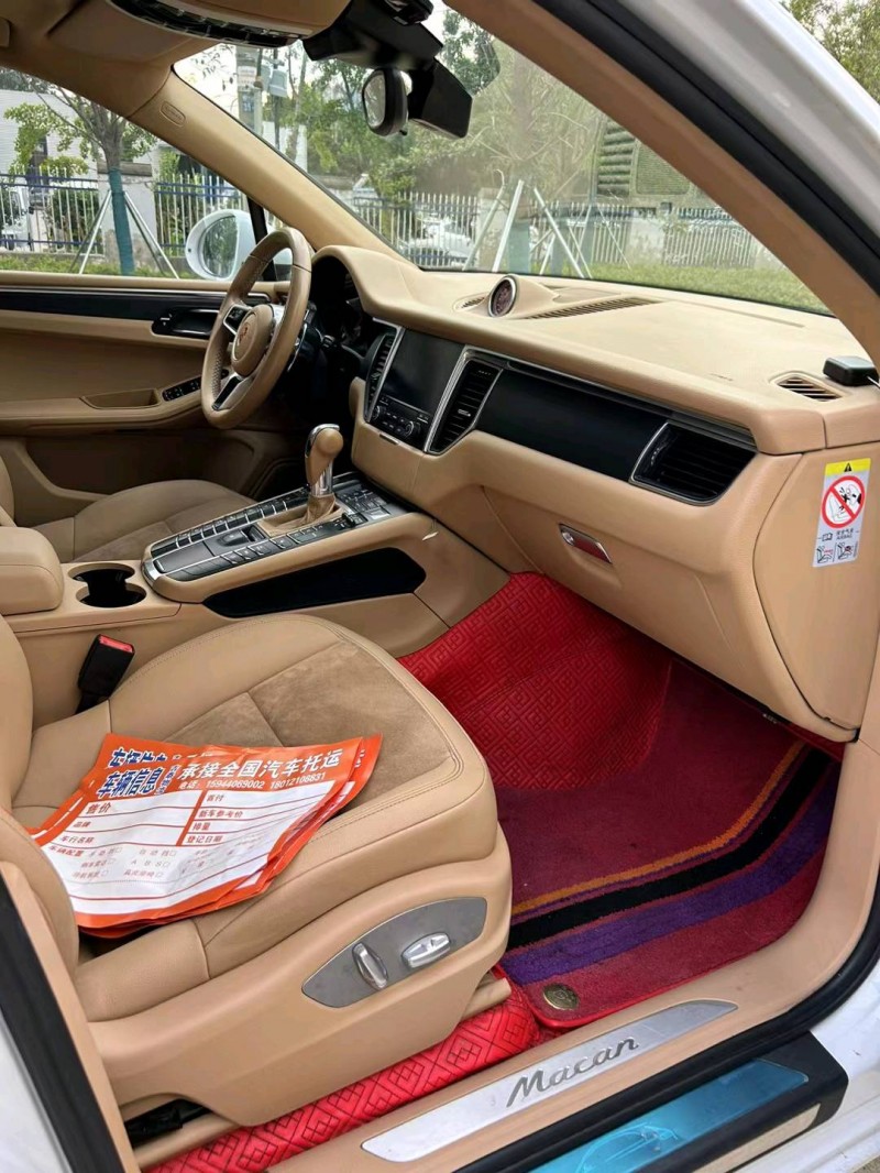 宿迁16年保时捷Macan5