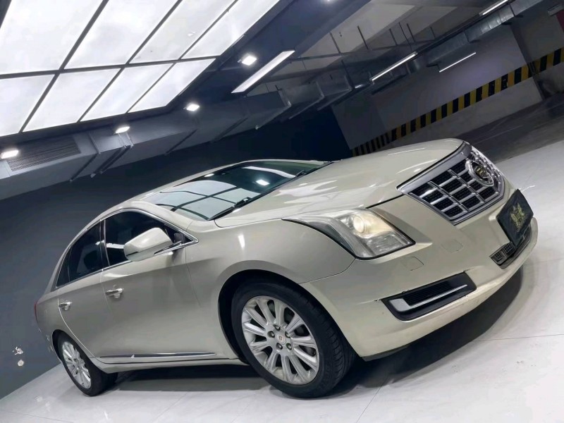 成都14年凯迪拉克XTS2