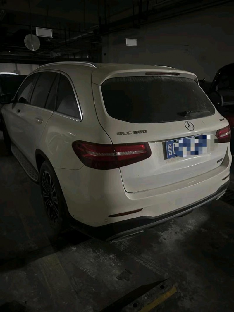 青岛17年奔驰GLC5