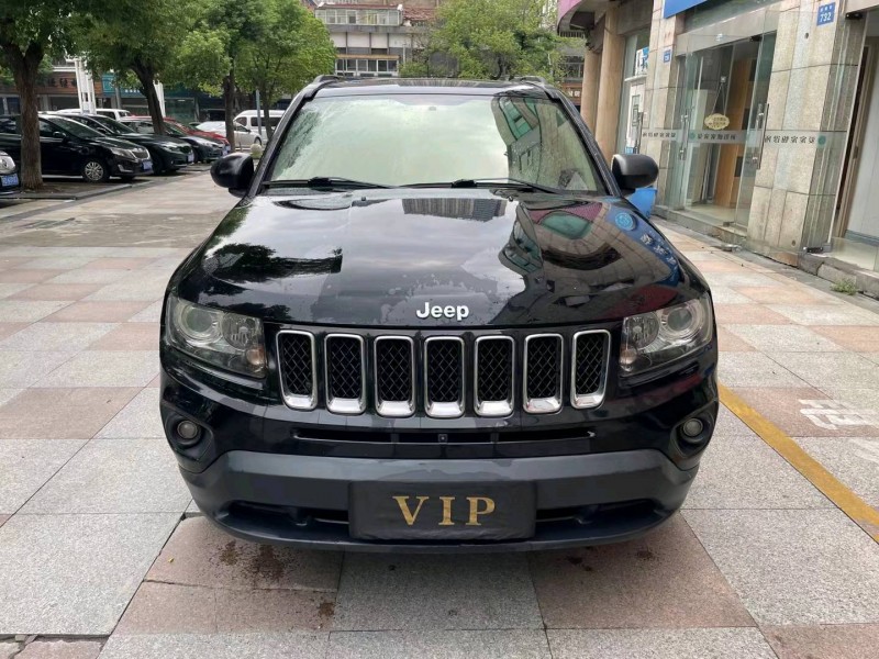 徐州15年Jeep指南者1