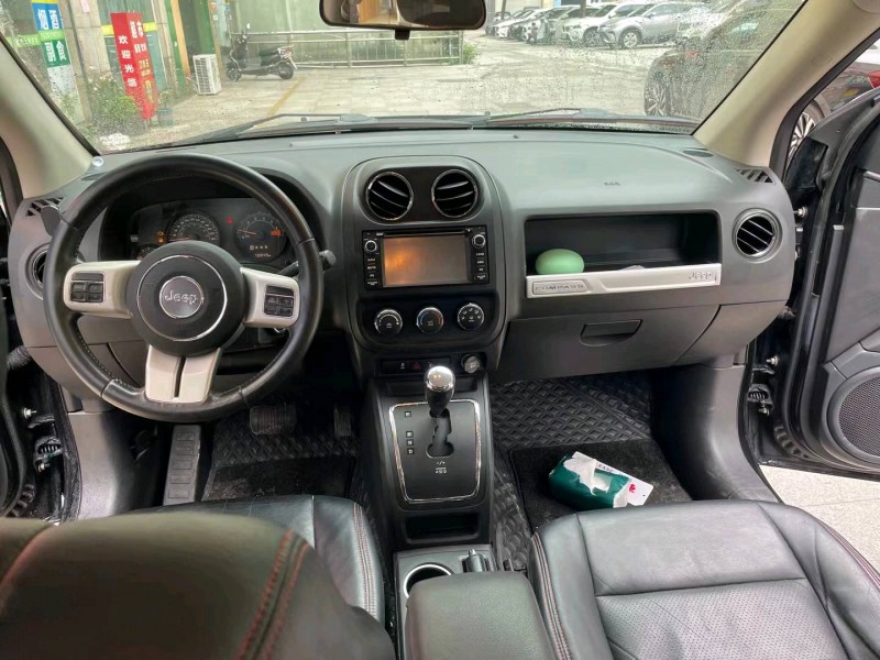 徐州15年Jeep指南者2