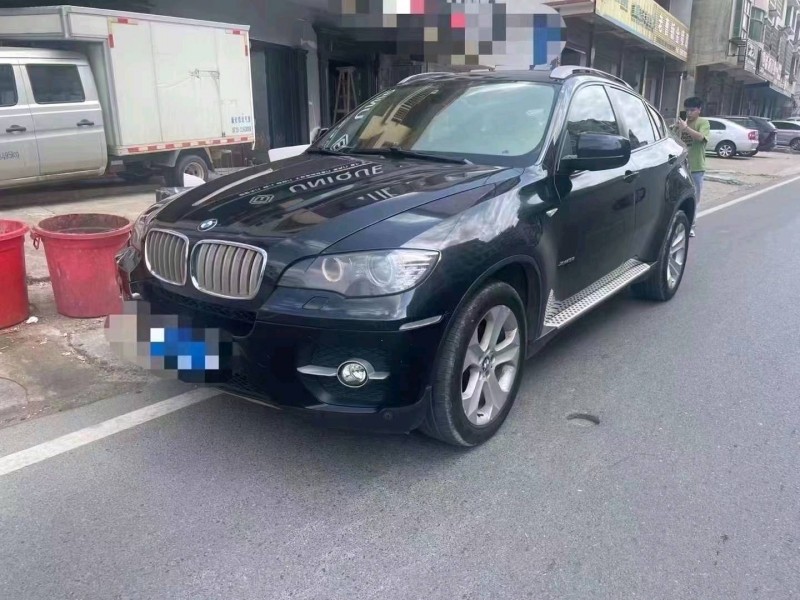 济南12年宝马X63