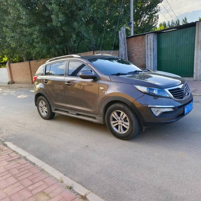 邯郸14年起亚智跑4