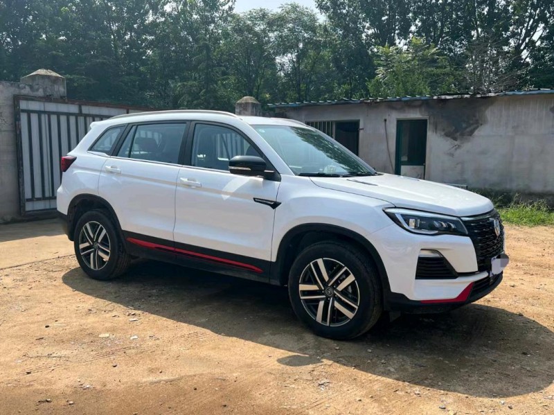 枣庄23年长安汽车CS753