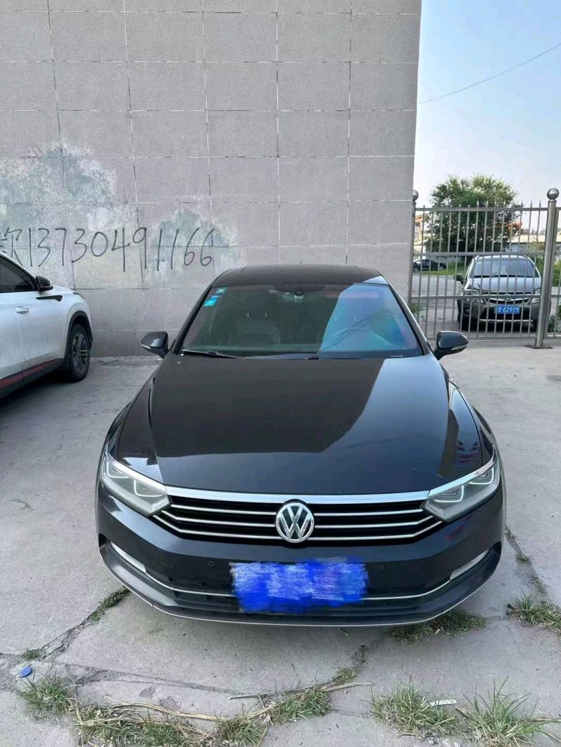 邯郸16年大众迈腾1