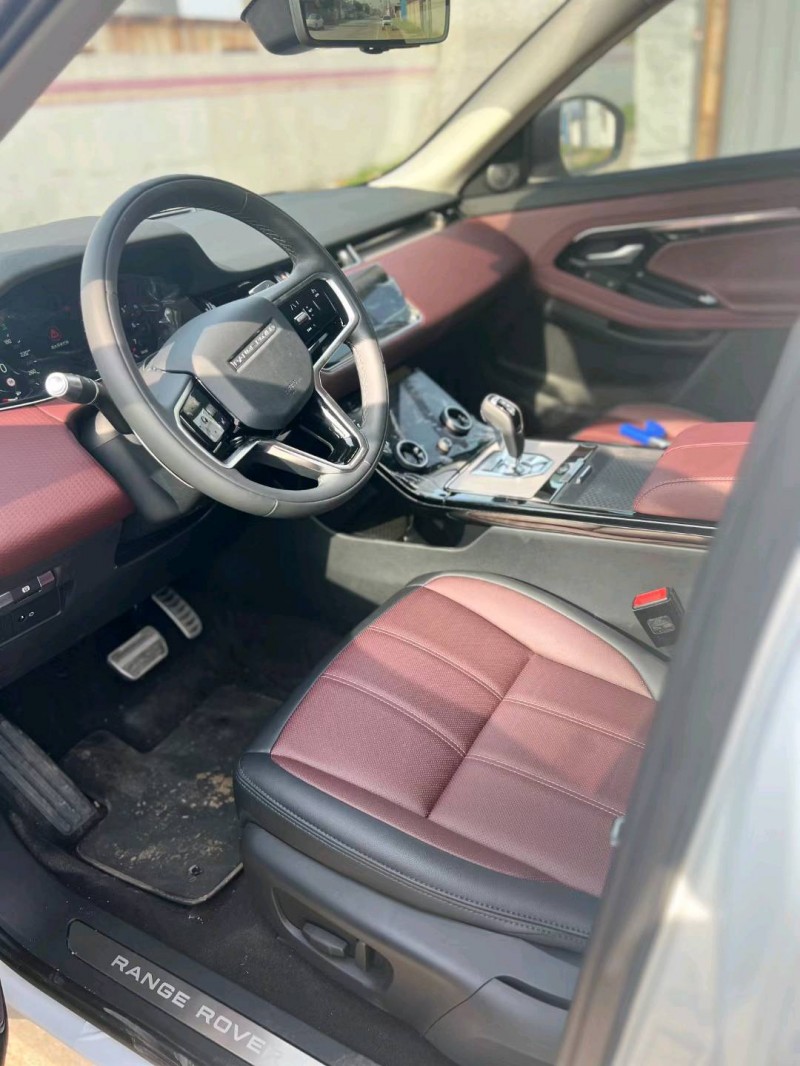 邯郸22年路虎极光9