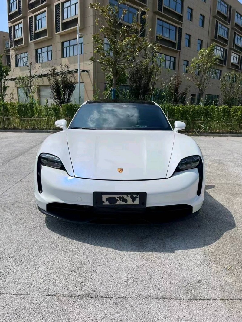 徐州22年保时捷Taycan1