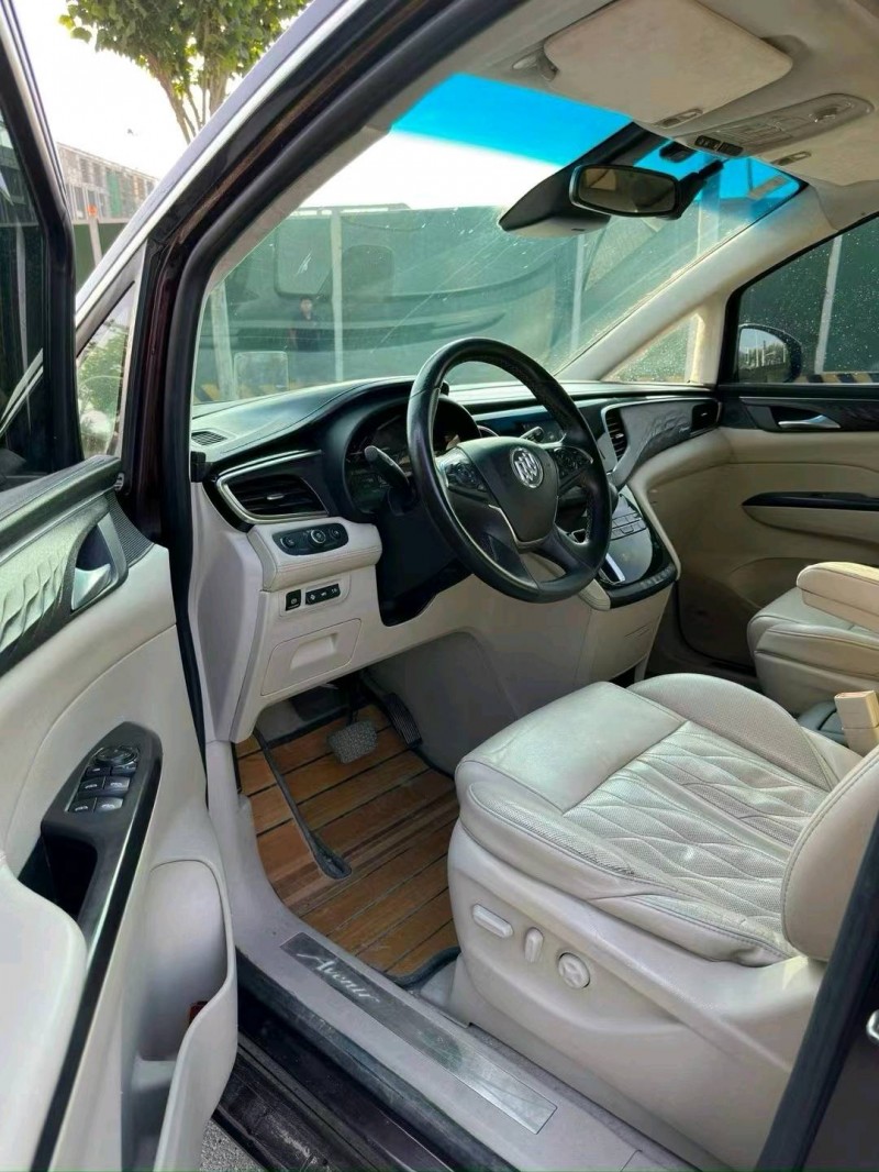 枣庄17年别克GL86