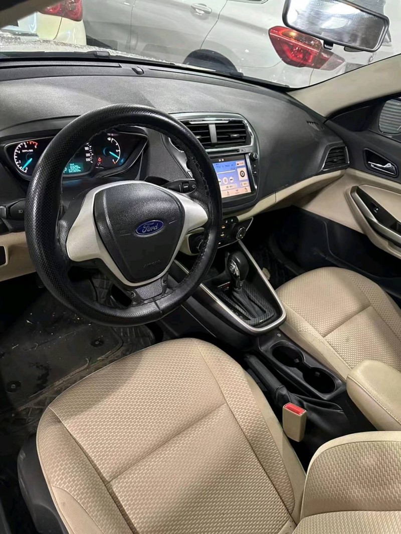 常州18年福特福睿斯7