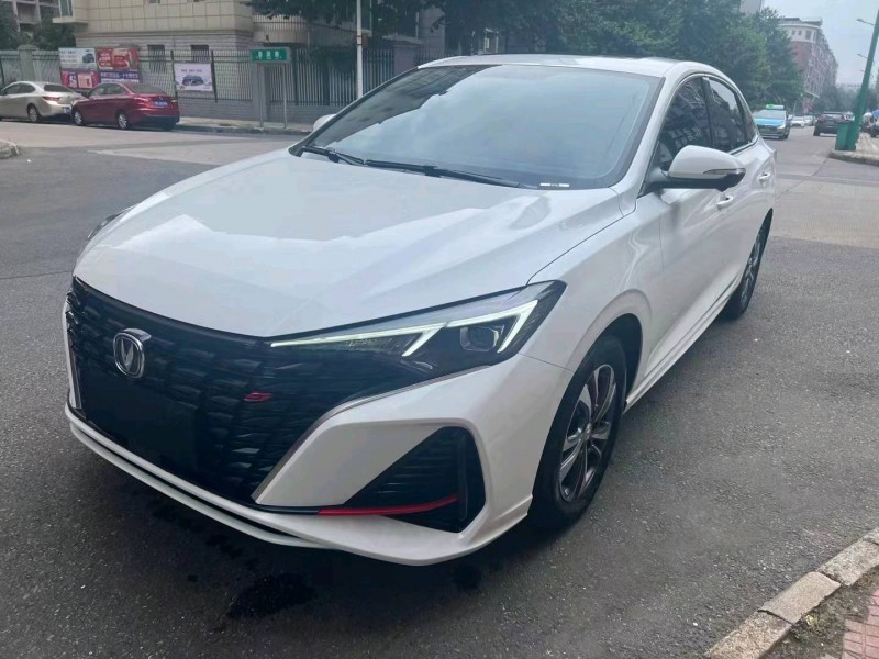 深圳23年长安汽车逸动2